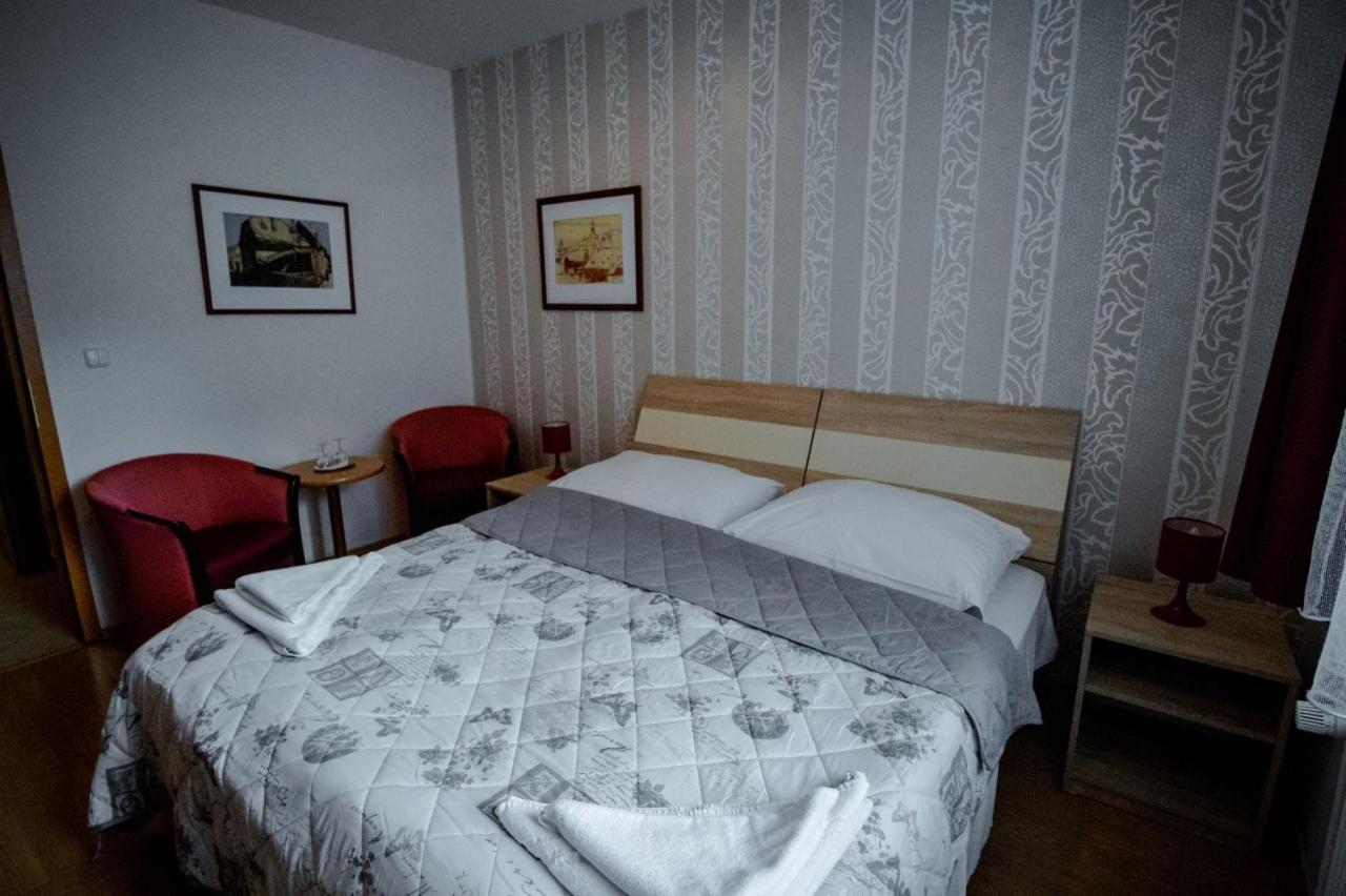 科林酒店 Banská Štiavnica 外观 照片